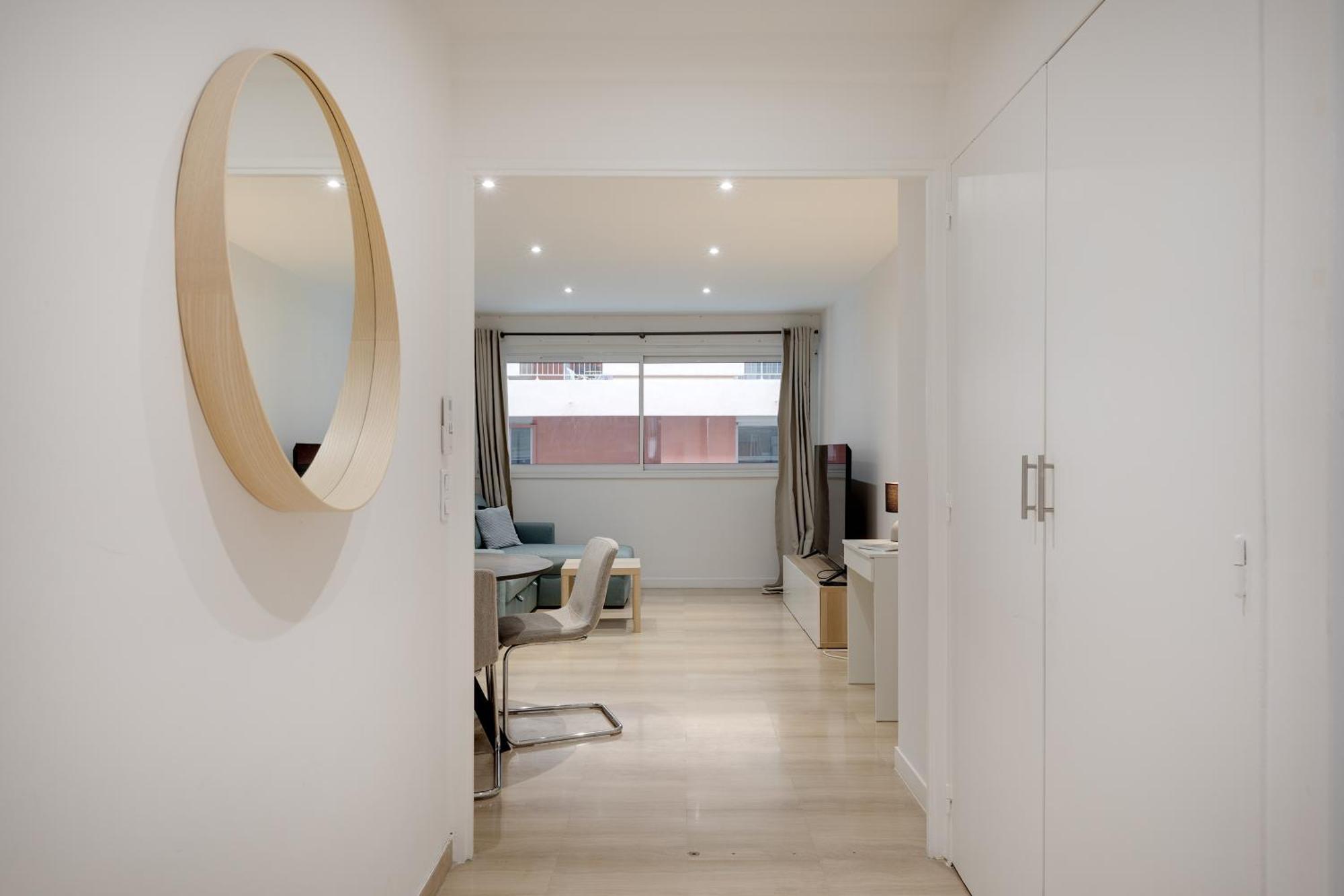 Newly Renovated Charming Downtown Apartment Antibes Exterior foto